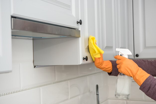 wife-kitchen-wipe-yellow-gloves-cleaning-care-protect-yourself_359031-2772